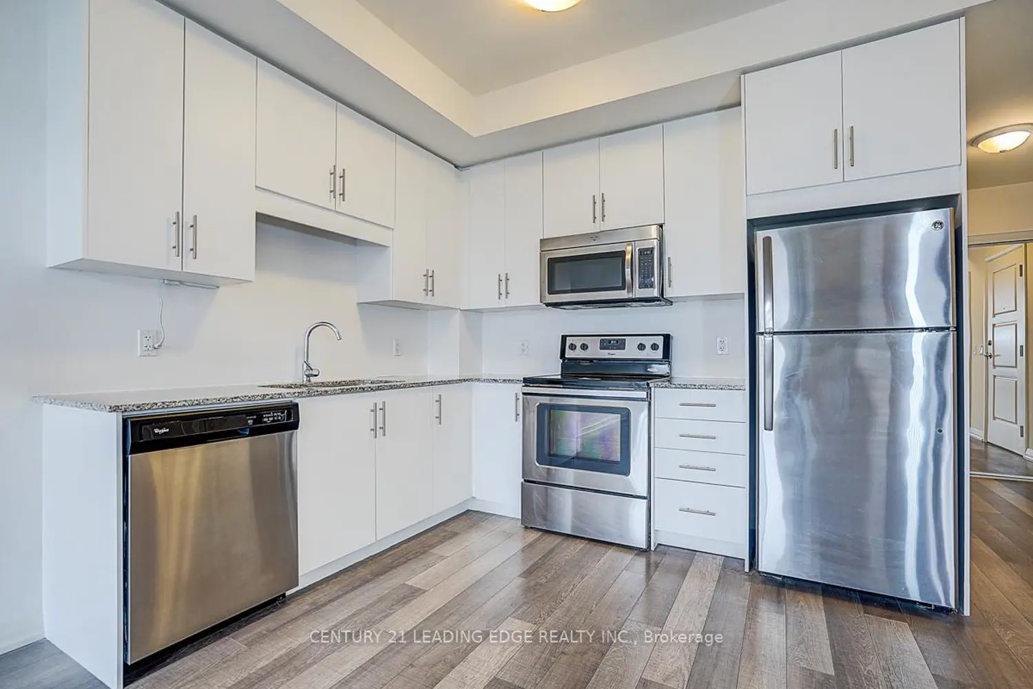 Additional image 5 of 9506 Markham Road 906