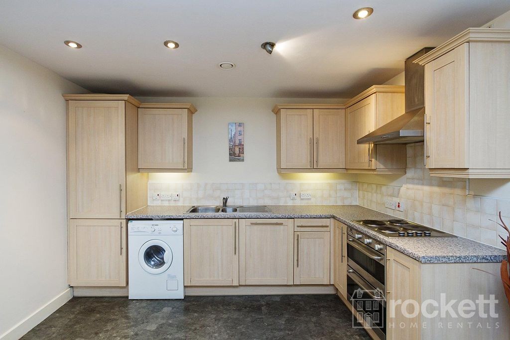 Additional image 9 of 2 bed flat to rentTower Court, No.1 London Road, Newcastle Under Lyme, Staffordshire ST5