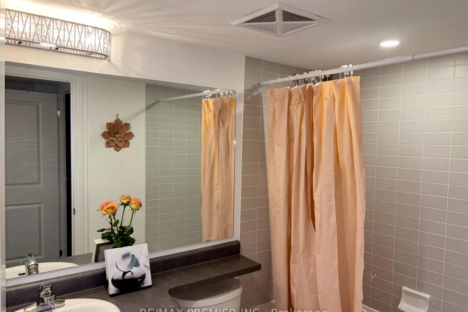 Additional image 14 of 7730 Kipling Avenue 203