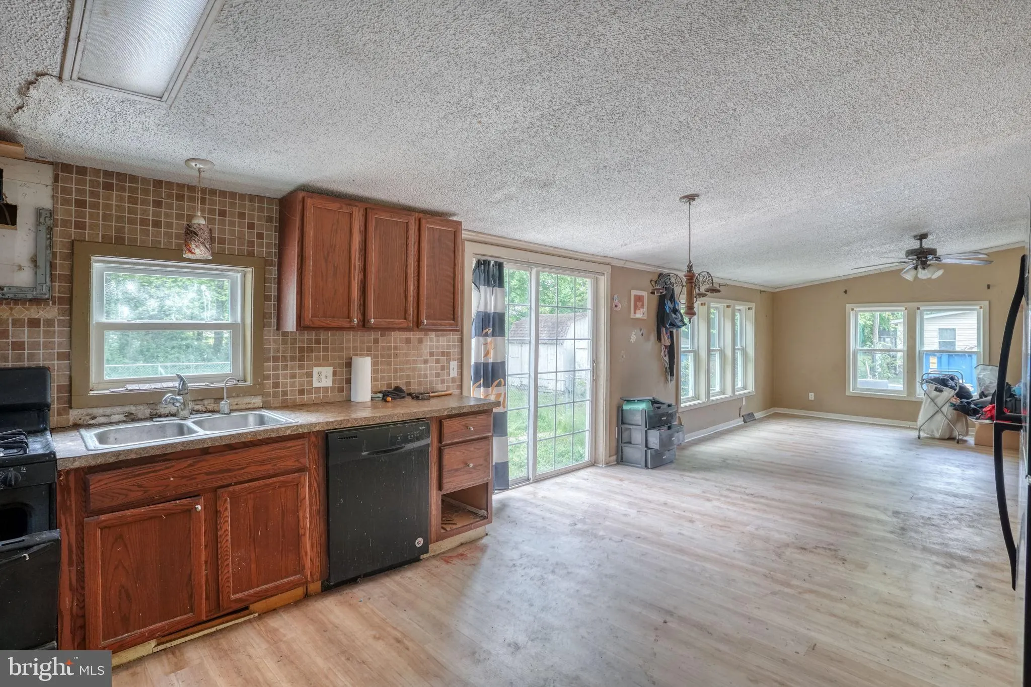 Additional image 71 of 28 E Pine St, Frederica, DE 19946