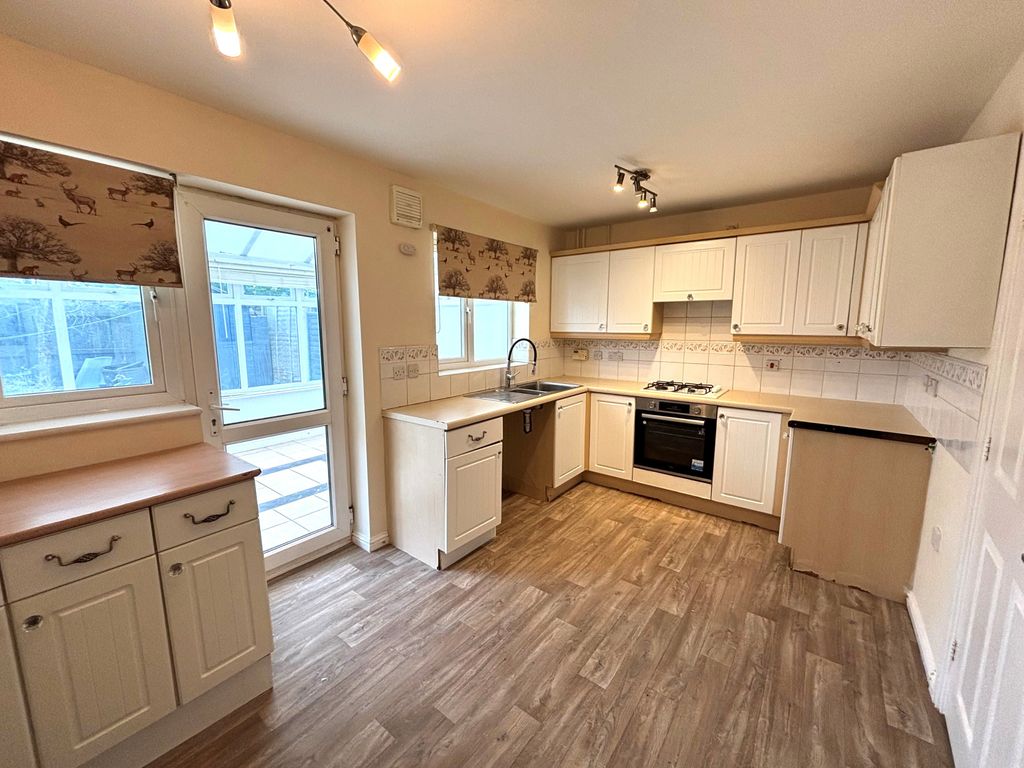 Additional image 5 of 3 bed semi-detached house to rentWentworth Way, Lincoln LN6