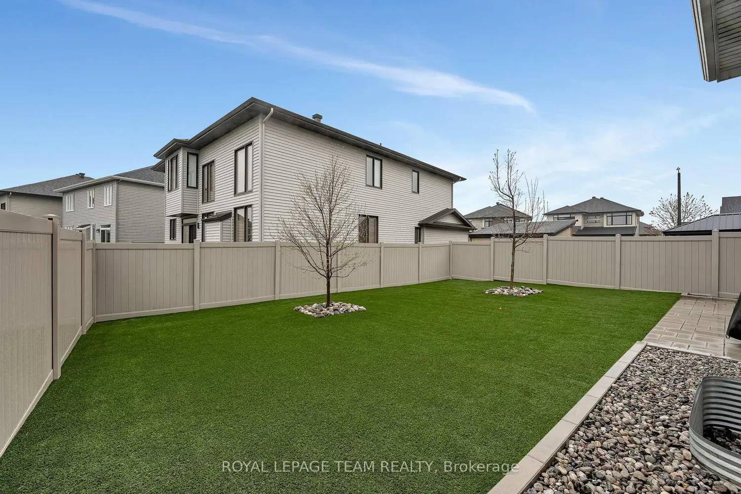 337 Serenade Crescent