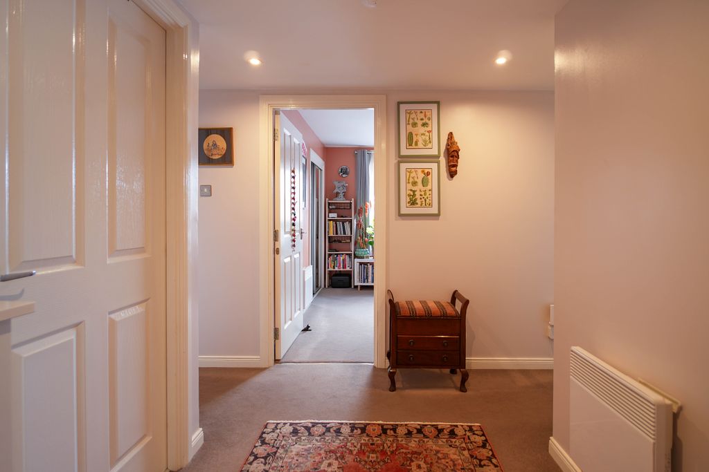 Additional image 14 of 2 bed flat for saleSouth Victoria Dock Road, Dundee DD1