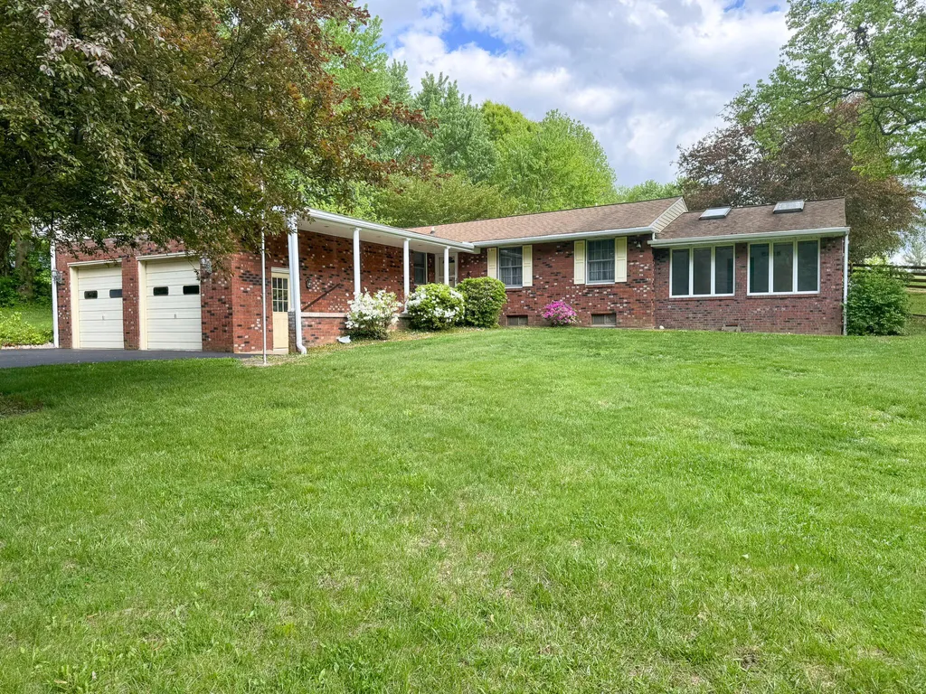 Additional image 3 of 300 Suffolk Drive, Bear, DE 19701