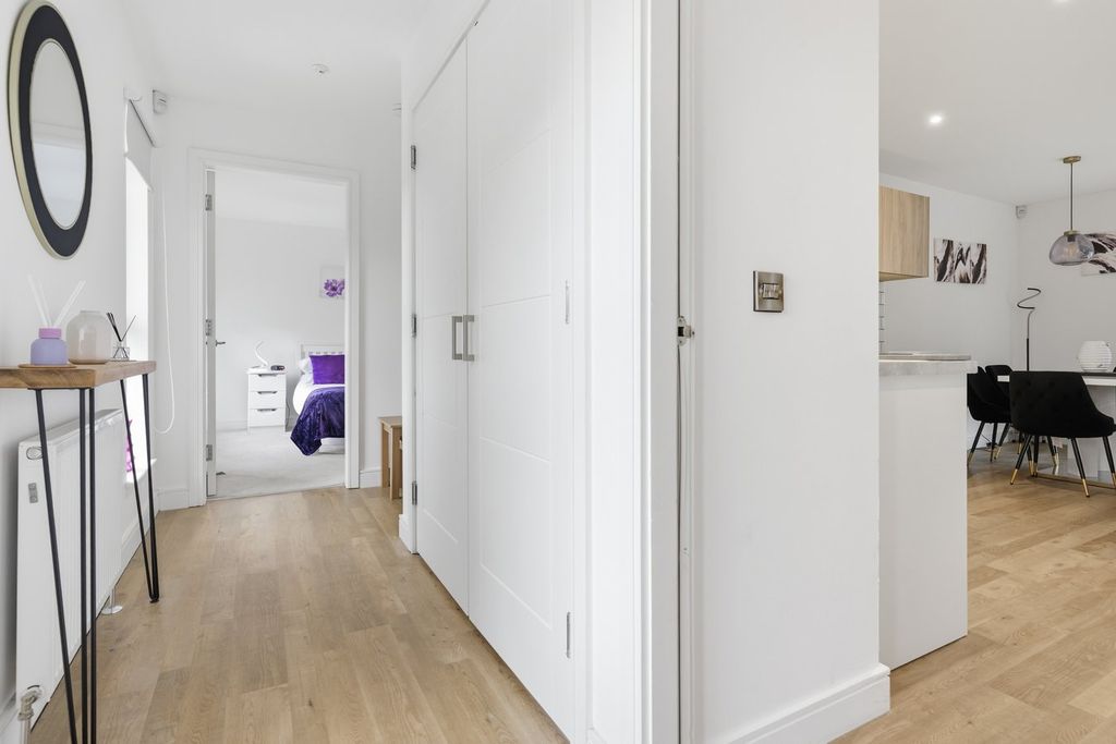 Additional image 10 of 2 bed flat for saleOld Bellsdyke Road, Larbert FK5
