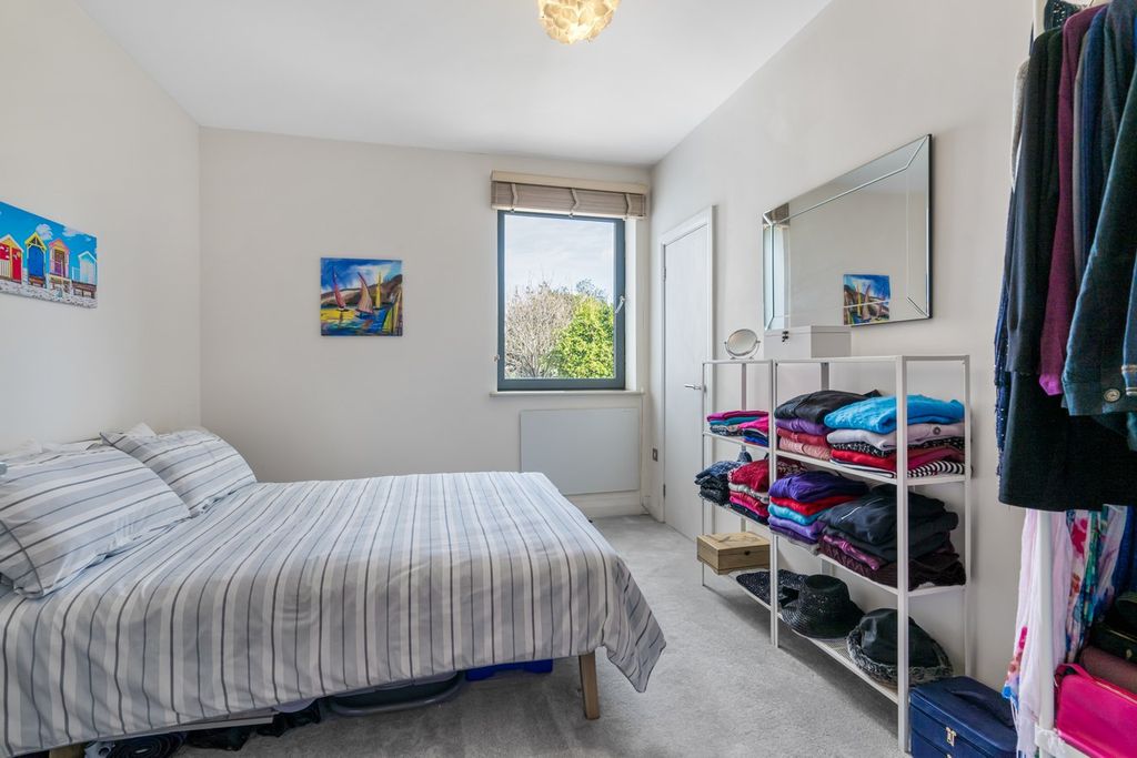 Additional image 6 of 2 bed flat for saleHartley Court, Pittville Circus Road, Pittville, Cheltenham GL52