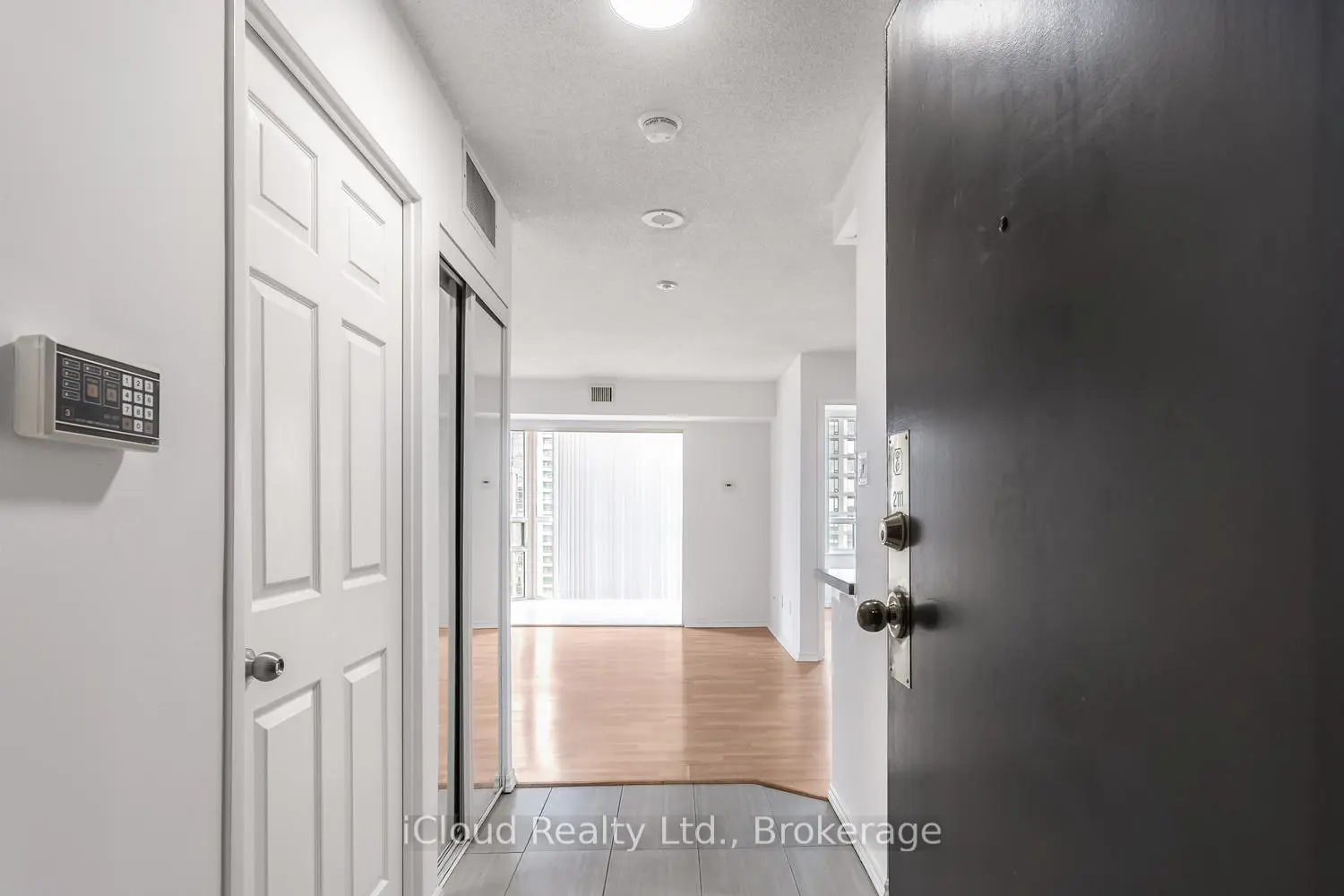 Additional image 3 of 285 Enfield Place 2111