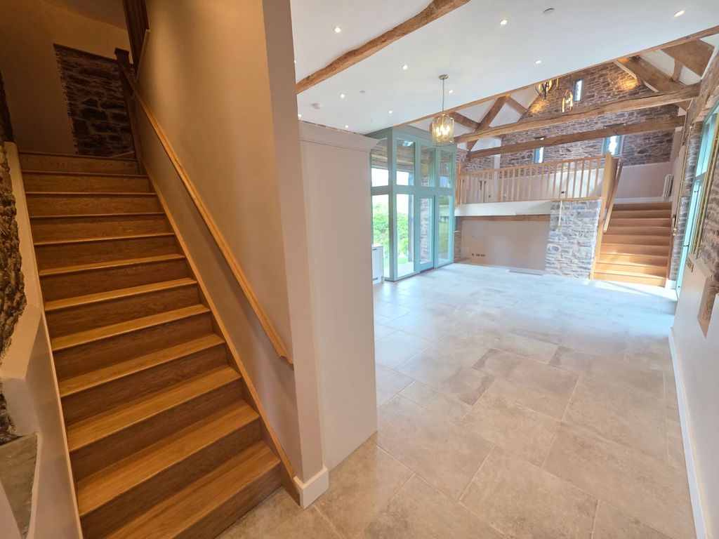 Additional image 16 of 3 bed barn conversion to rentElms Lane, Llantilio Pertholey, Abergavenny NP7