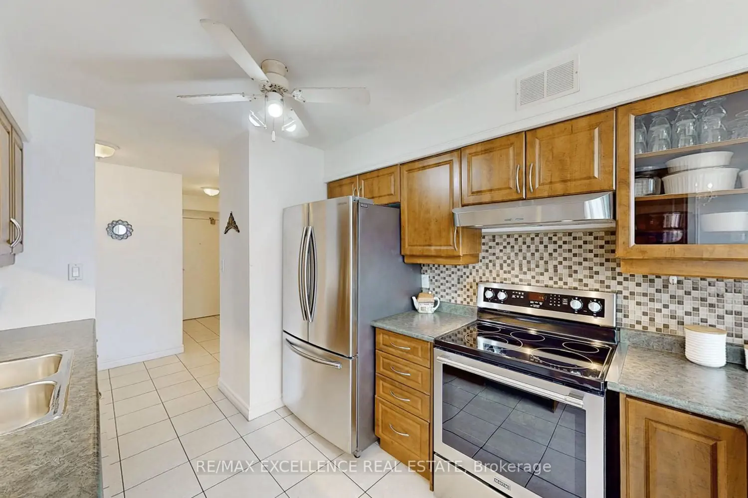 Additional image 4 of 3605 Kariya Drive 1504