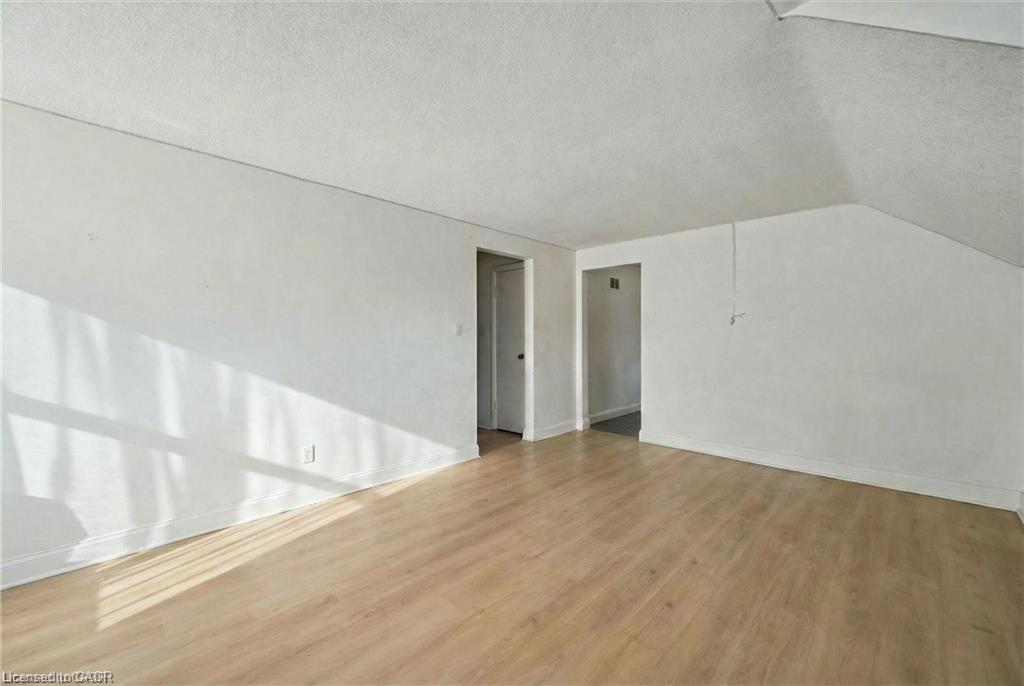 Additional image 6 of 2nd Flr-68 Highland Road, Kitchener, ON, N2M 3B5