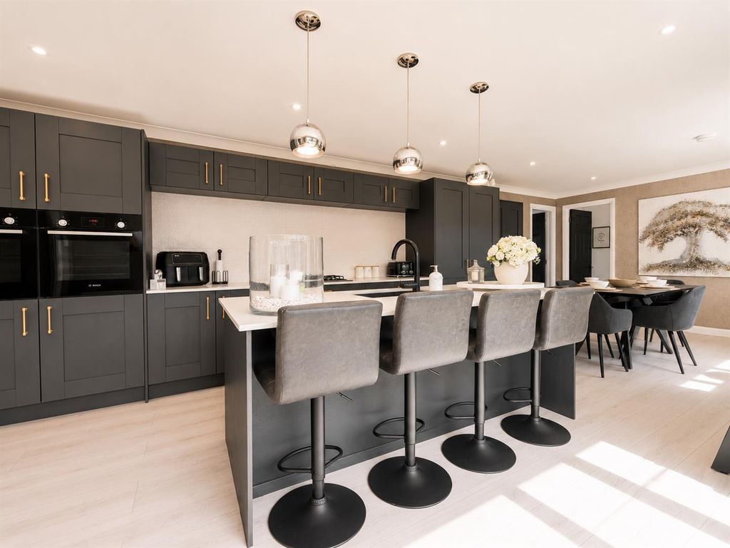 Additional image 7 of 5 bed detached house for saleGailes Park, Bothwell G71