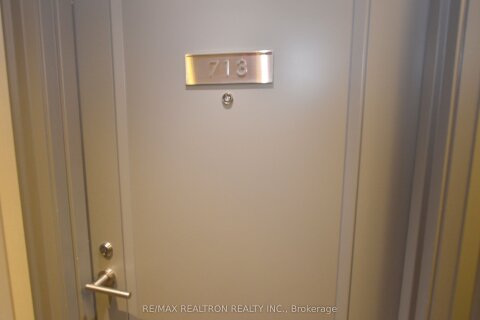 Additional image 8 of 713-155 Yorkville Avenue, Toronto, ON, M5R 0B4