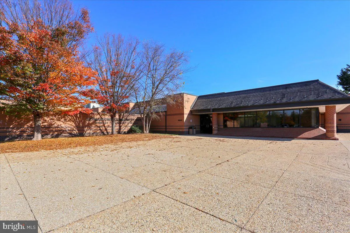 Additional image 147 of 32 Amarillo Court Unit 121, Germantown, MD 20874