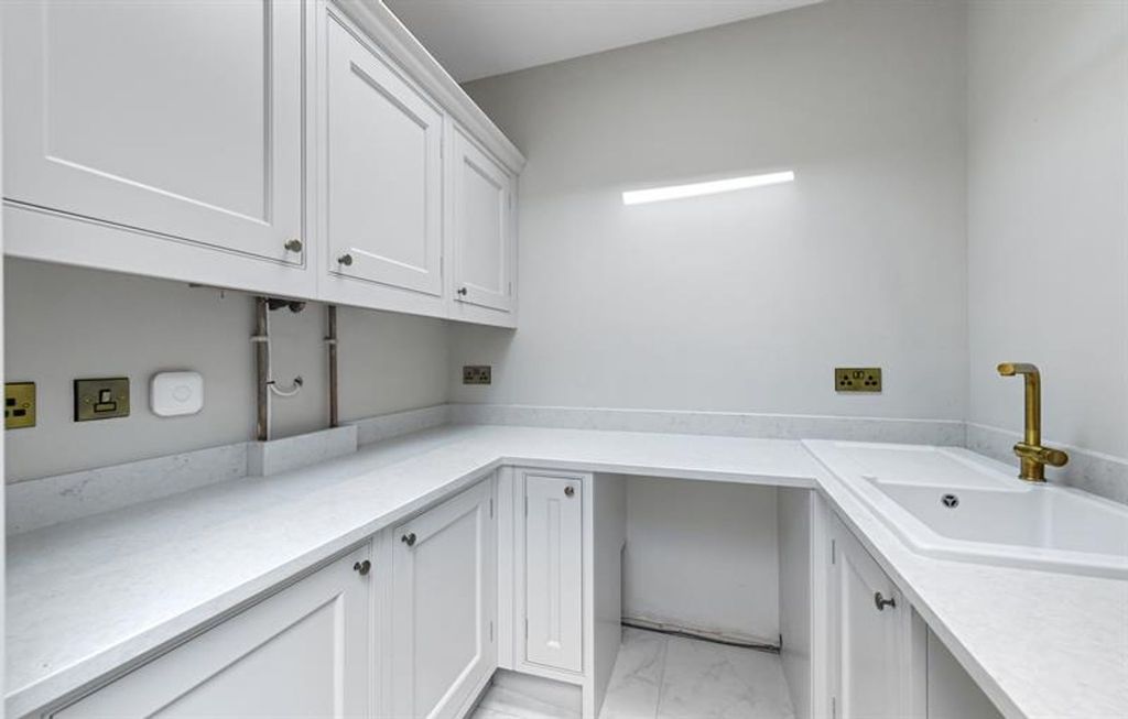 Additional image 41 of 5 bed detached house to rentVictoria Embankment, Nottingham NG2