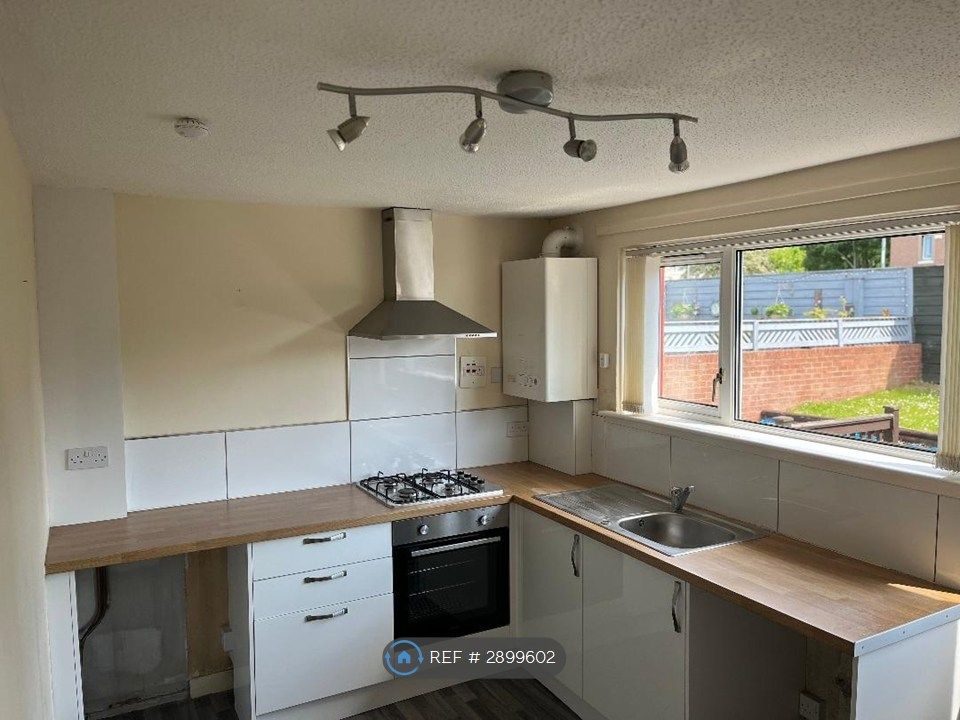 Additional image 4 of 2 bed semi-detached house to rentBoyd Drive, Motherwell ML1