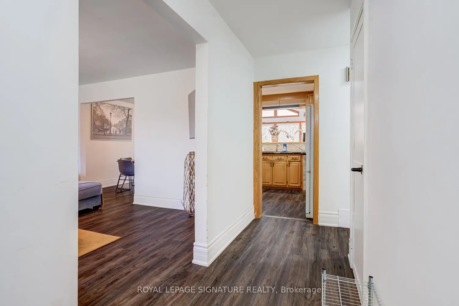 Additional image 5 of 411 Maplehurst Avenue