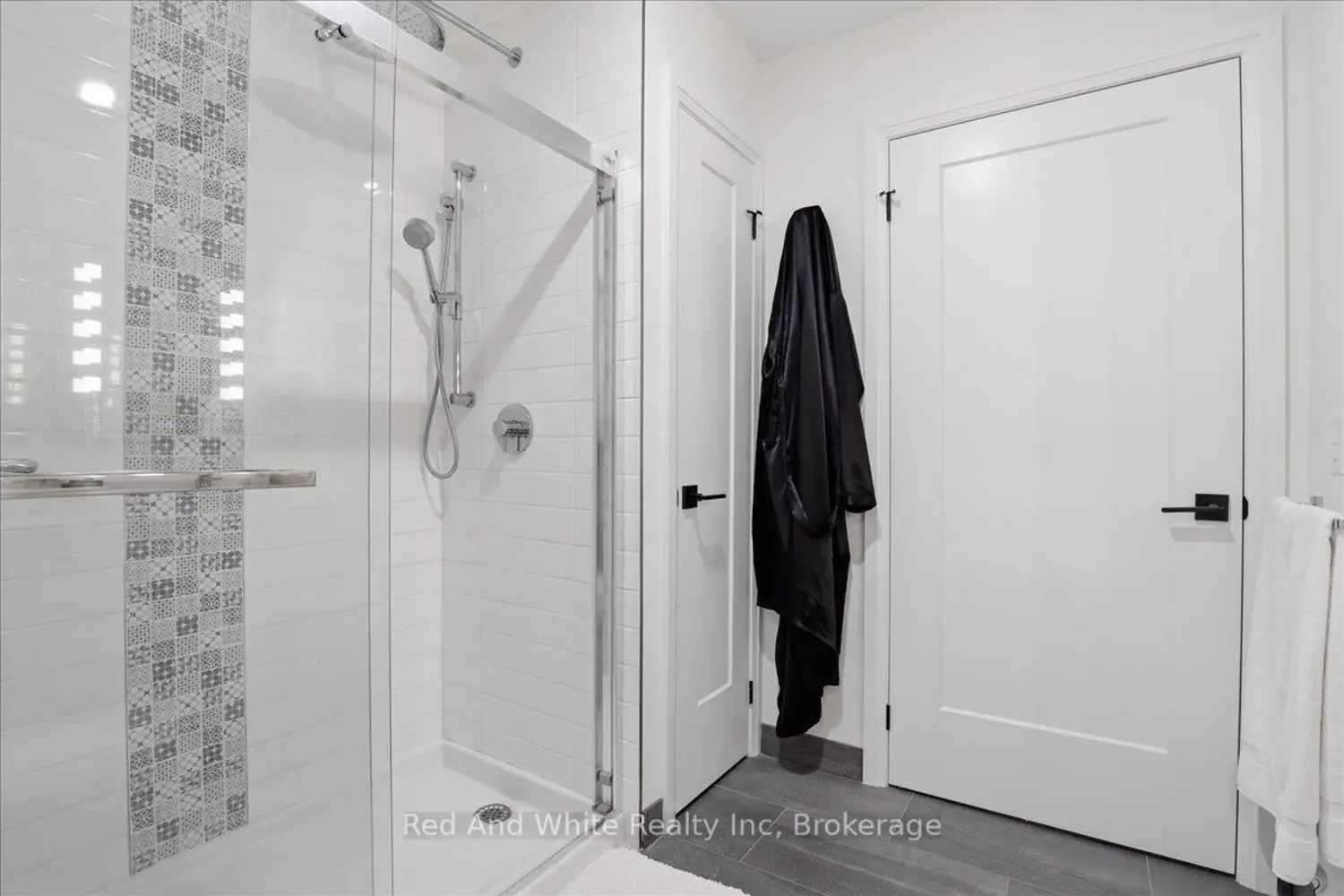 Additional image 13 of 19 Guelph Avenue 303