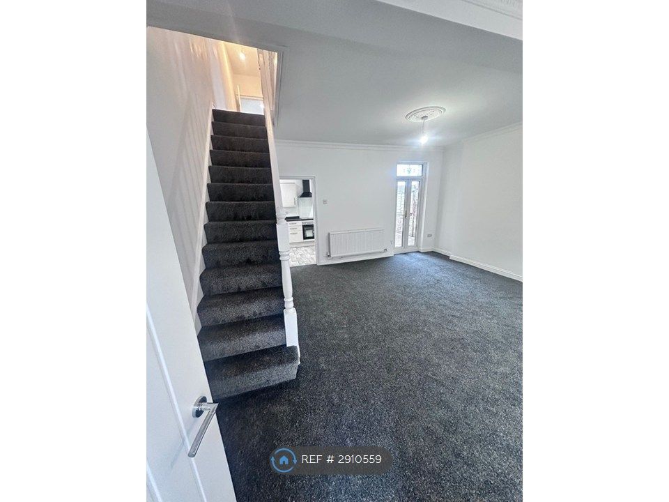 Additional image 11 of 3 bed semi-detached house to rentChurch St, Tredegar NP22