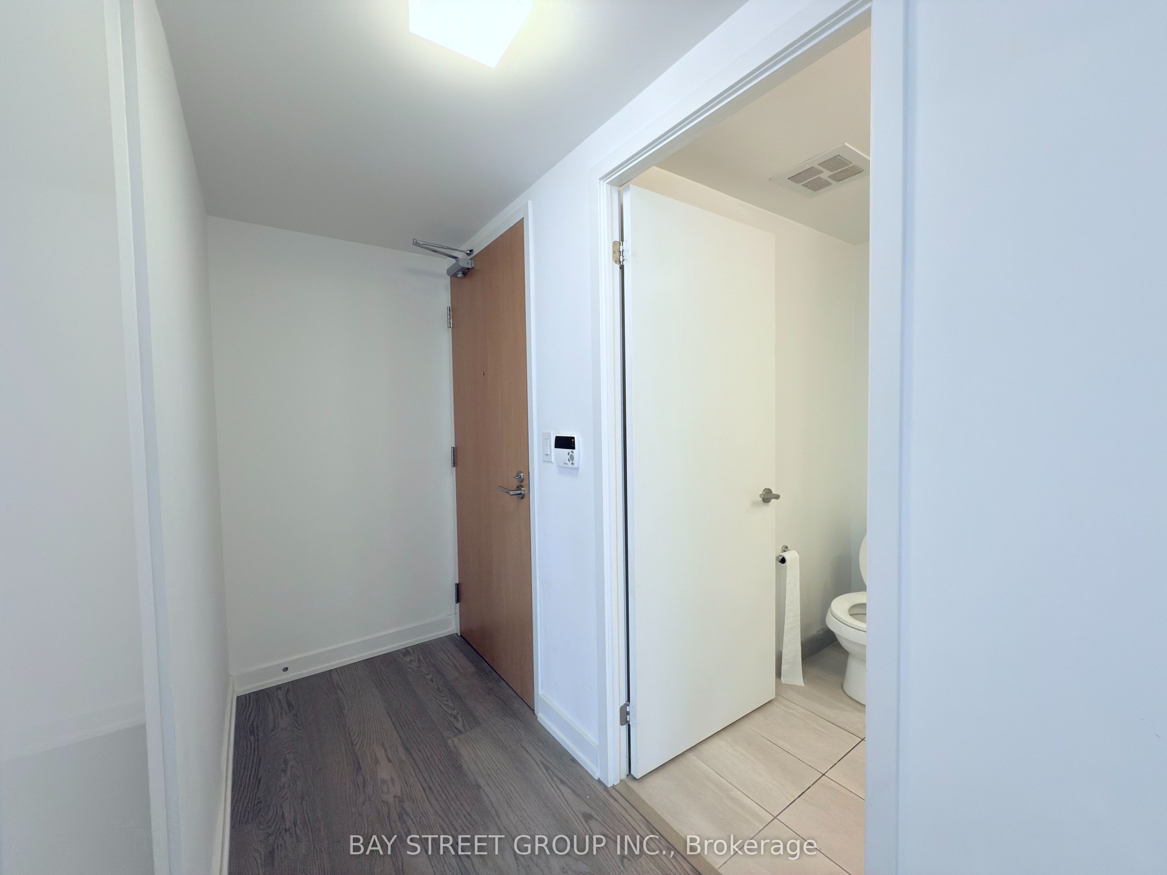 Additional image 2 of 1802-11 Wellesley Street W, Toronto, ON, M4Y 0G4