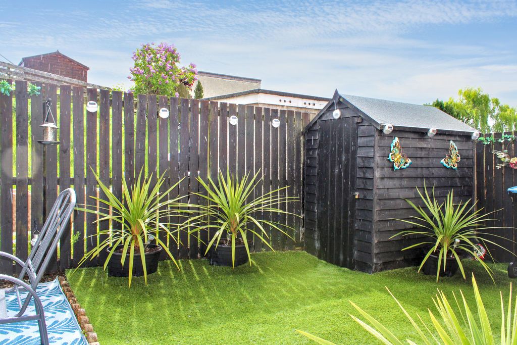 Additional image 16 of 2 bed flat for sale6 Mary Stevenson Drive, Alloa FK10