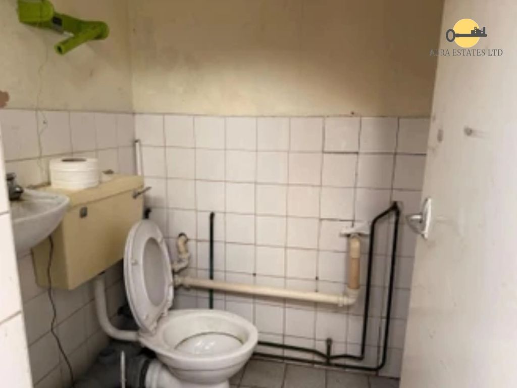 Additional image 11 of 1 bed maisonette for saleAsh Road, Luton LU4