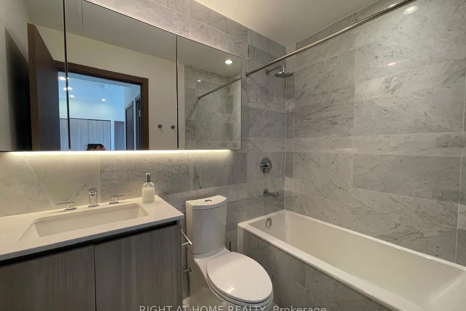 Additional image 12 of 19 Bathurst Street 3205