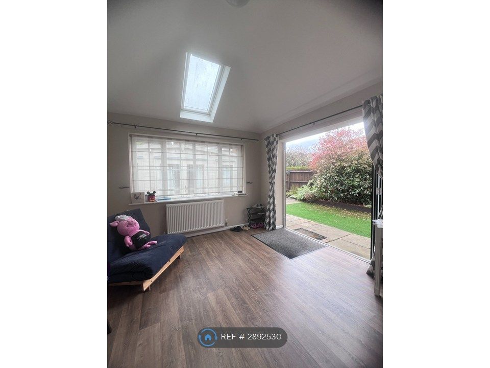 Additional image 4 of 4 bed detached house to rentFosberry Close, Northampton NN4