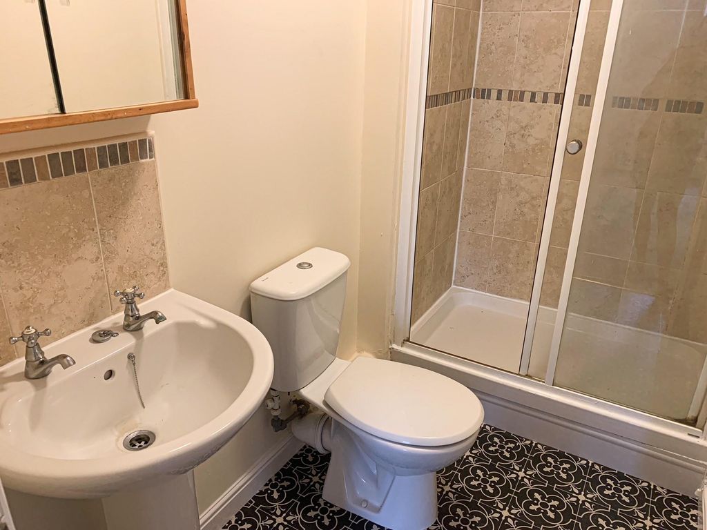 Additional image 6 of 4 bed town house to rentWoodcross Avenue, Scunthorpe DN16