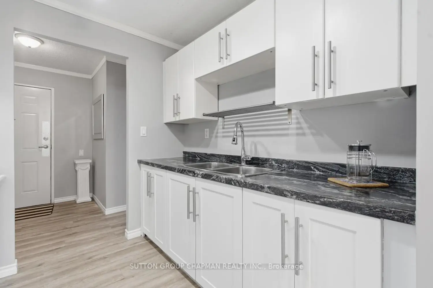 Additional image 4 of 1447 Huron Street 114
