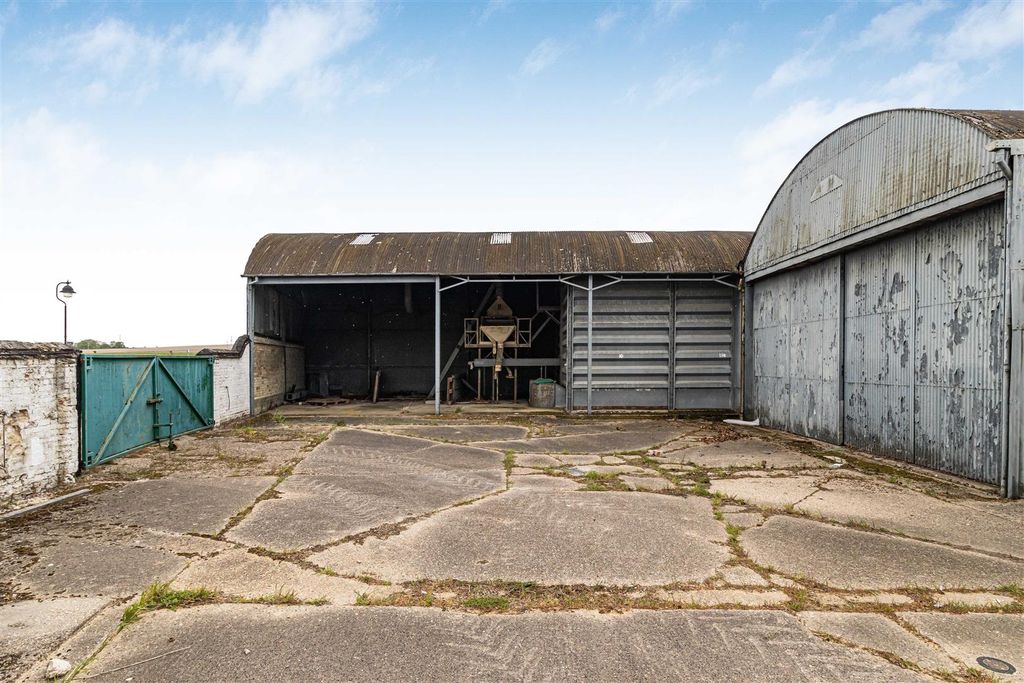 Land for saleDevelopment Opportunity, Commercial End, Swaffham Bulbeck CB25 photo 5