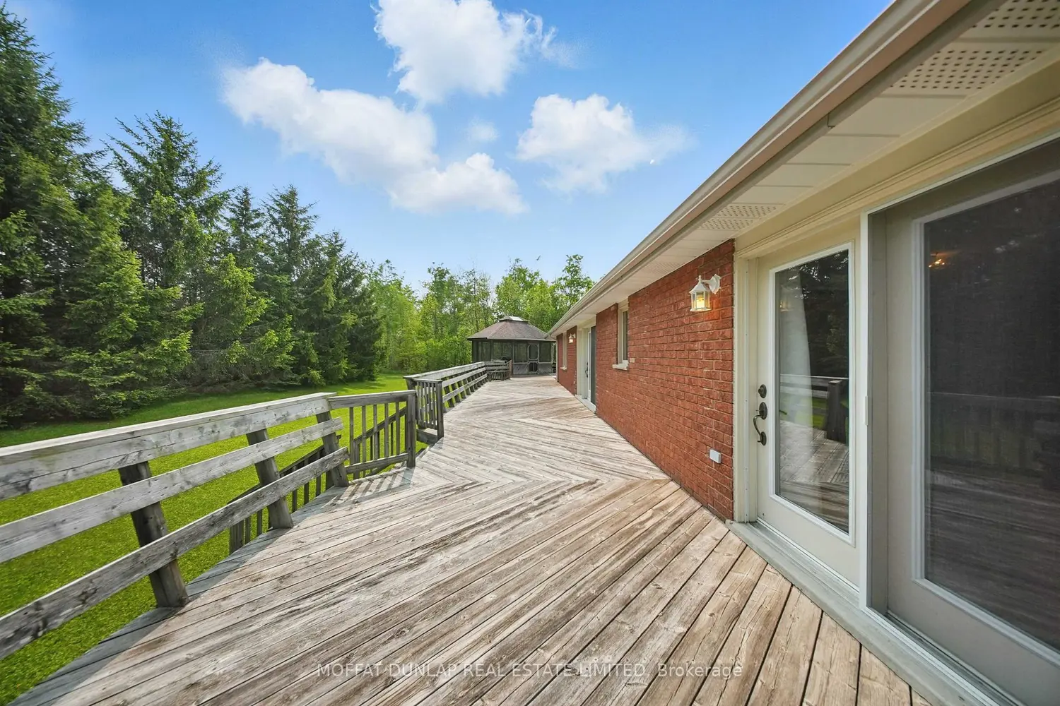 Additional image 13 of 486098 30 Sideroad