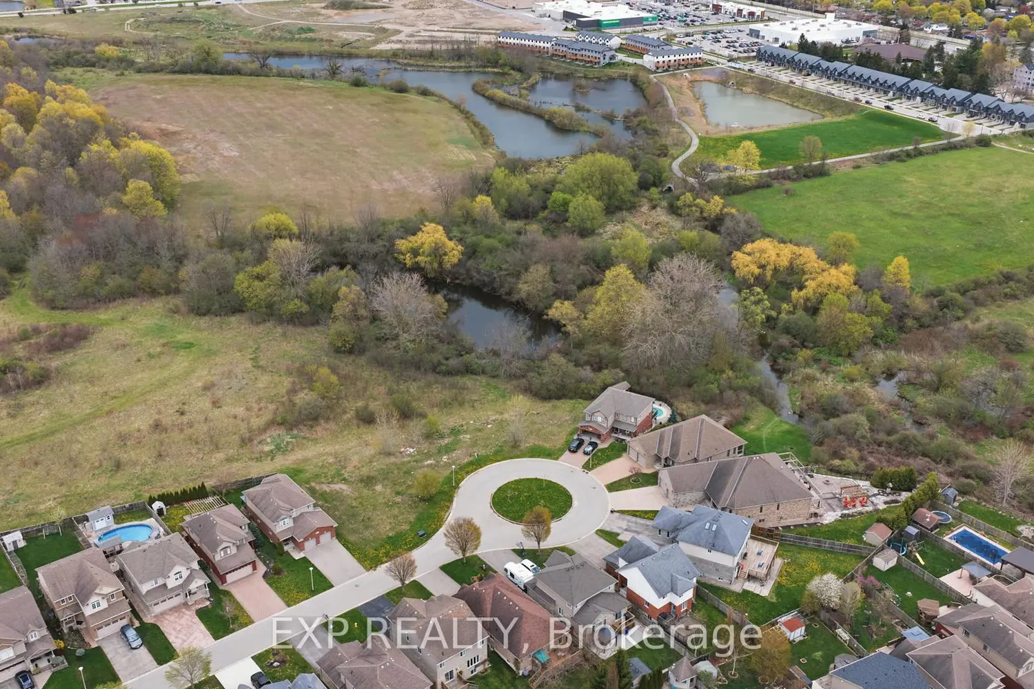 Additional image 9 of 1604 Vandusen Court