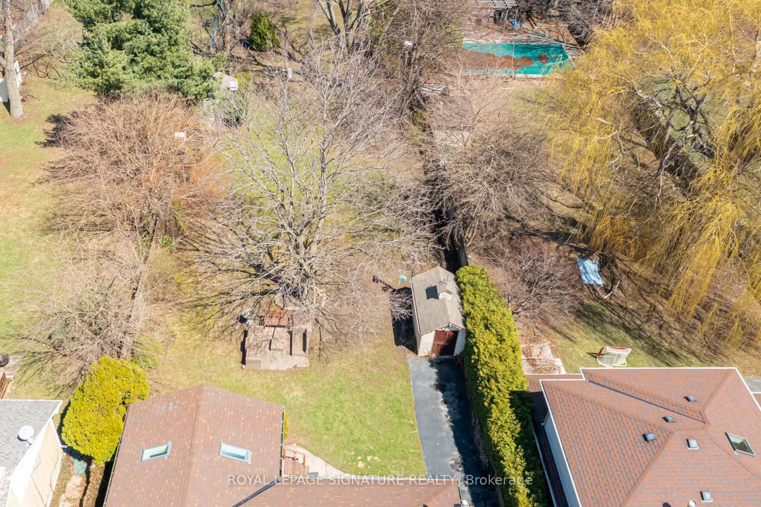Additional image 19 of 411 Maplehurst Avenue