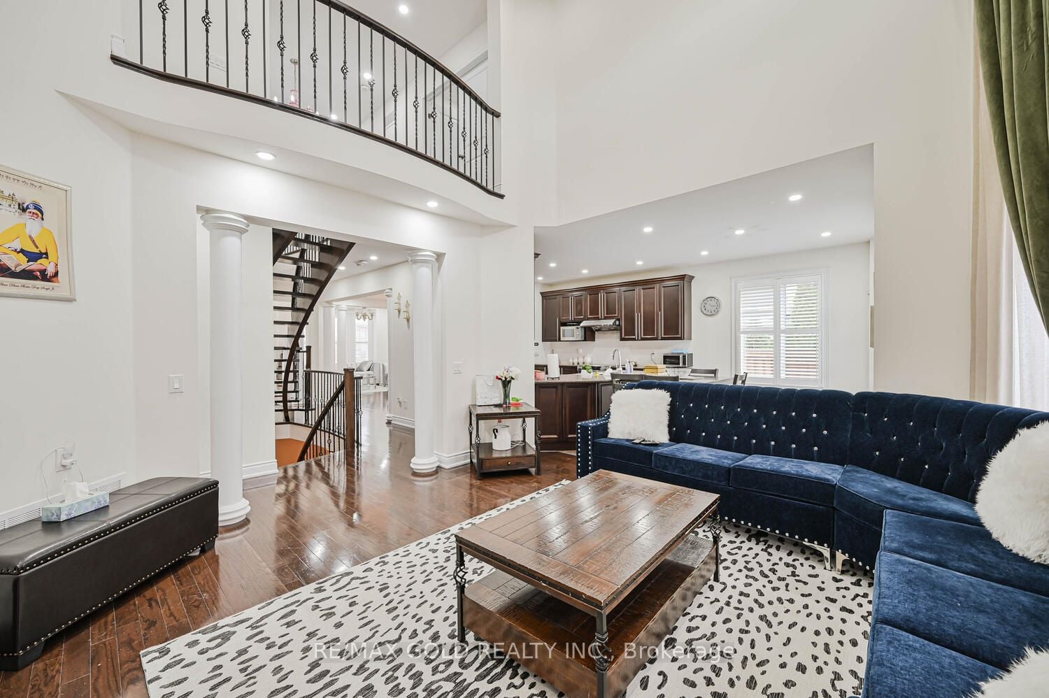 Additional image 6 of 37 Scotchmere Crescent, Brampton, ON, L6P 3A6