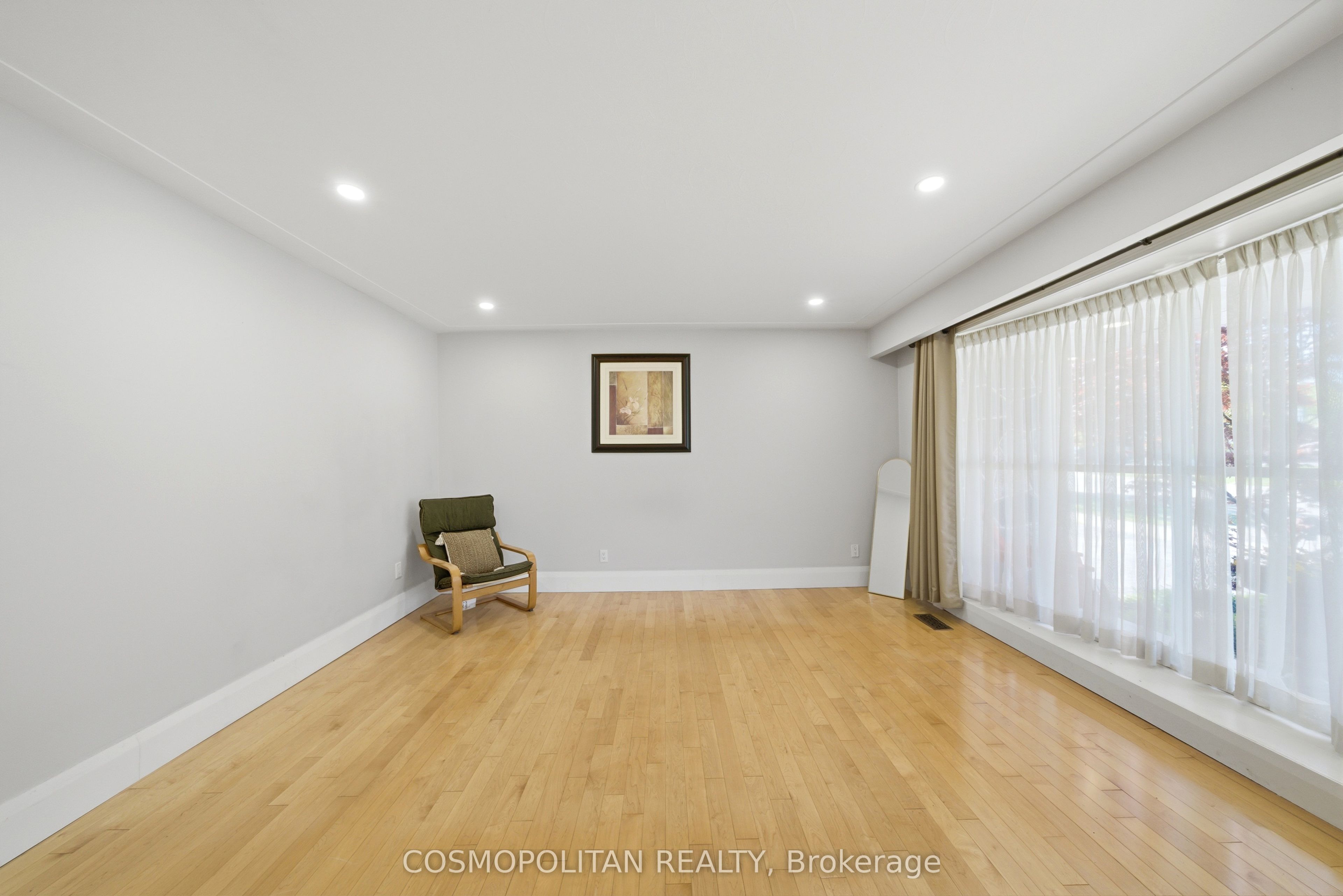 Additional image 3 of 82 Stoney Brook Drive, Hamilton, ON, L8G 3V6