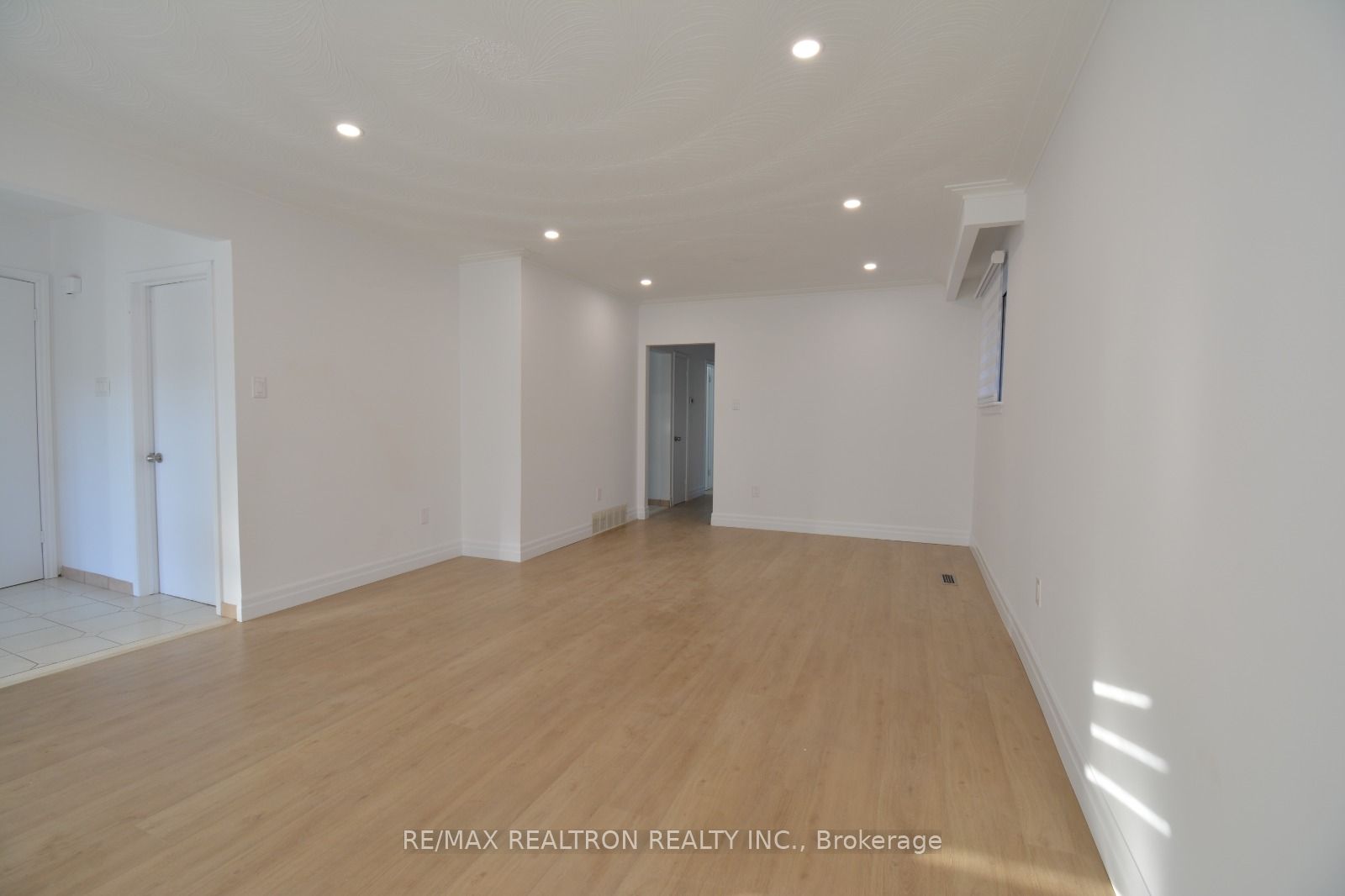 Additional image 6 of 46 Conamore Crescent, Toronto, ON, M3J 1H4