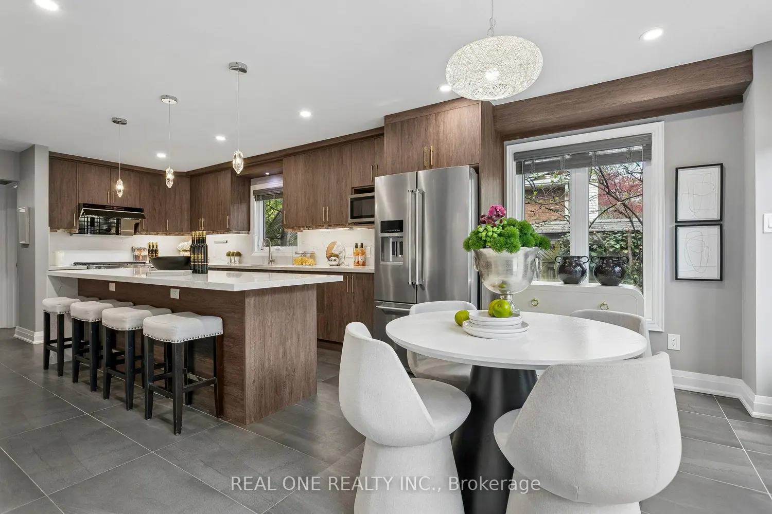 Additional image 6 of 1395 Silversmith Drive