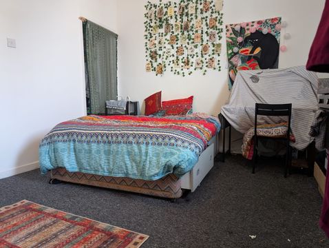 Lodge Causeway, Bristol BS16, Studio to rent