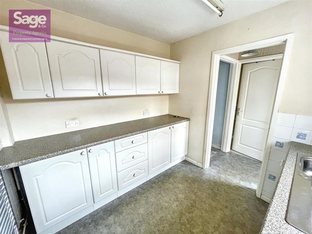 Additional image 18 of 3 bed end terrace house to rentGrove Road, Risca NP11
