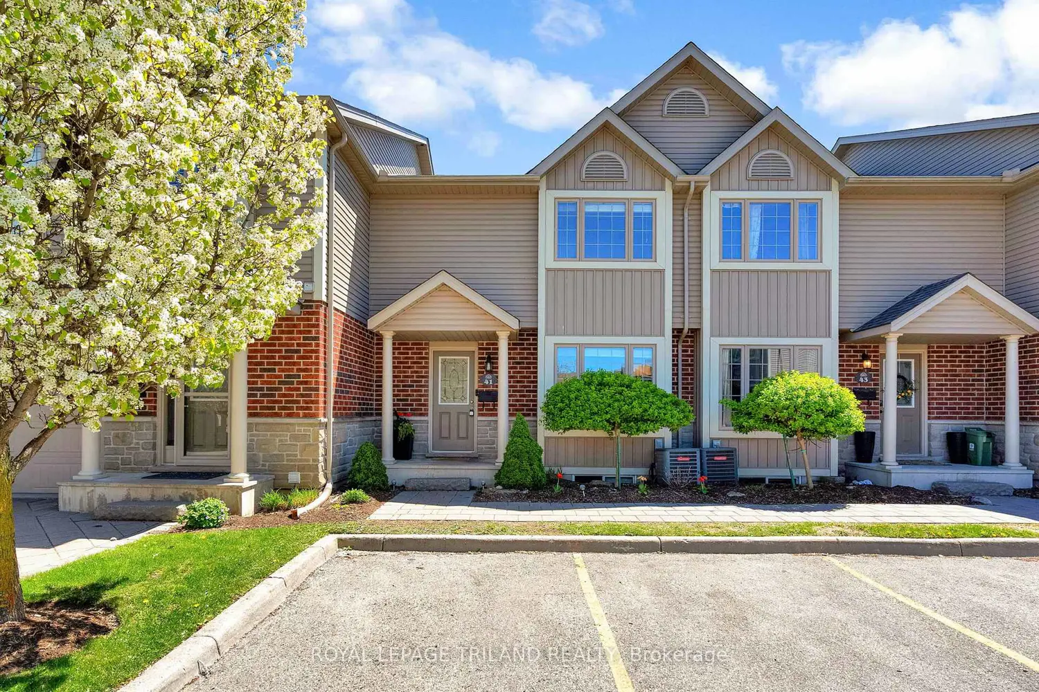 2145 North Routledge Park 41