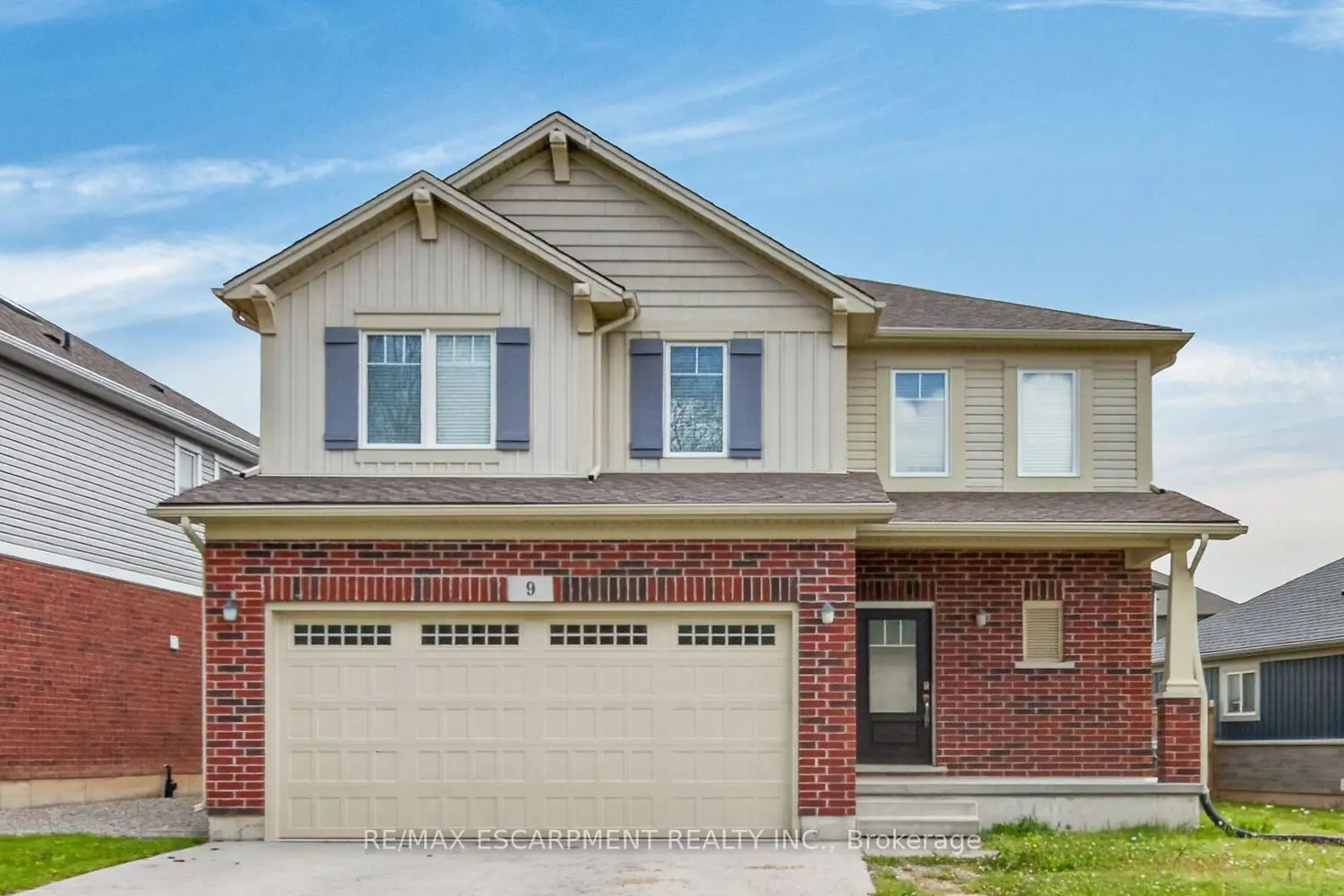 9 Winterberry Boulevard