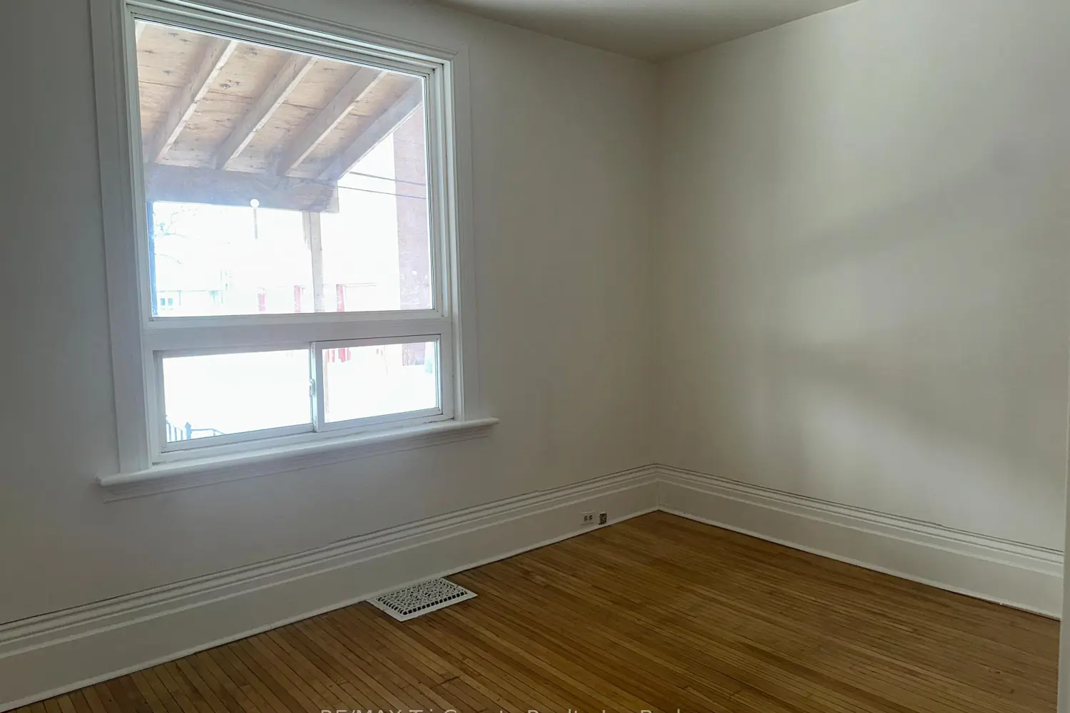 Additional image 8 of 358 Glebe Street