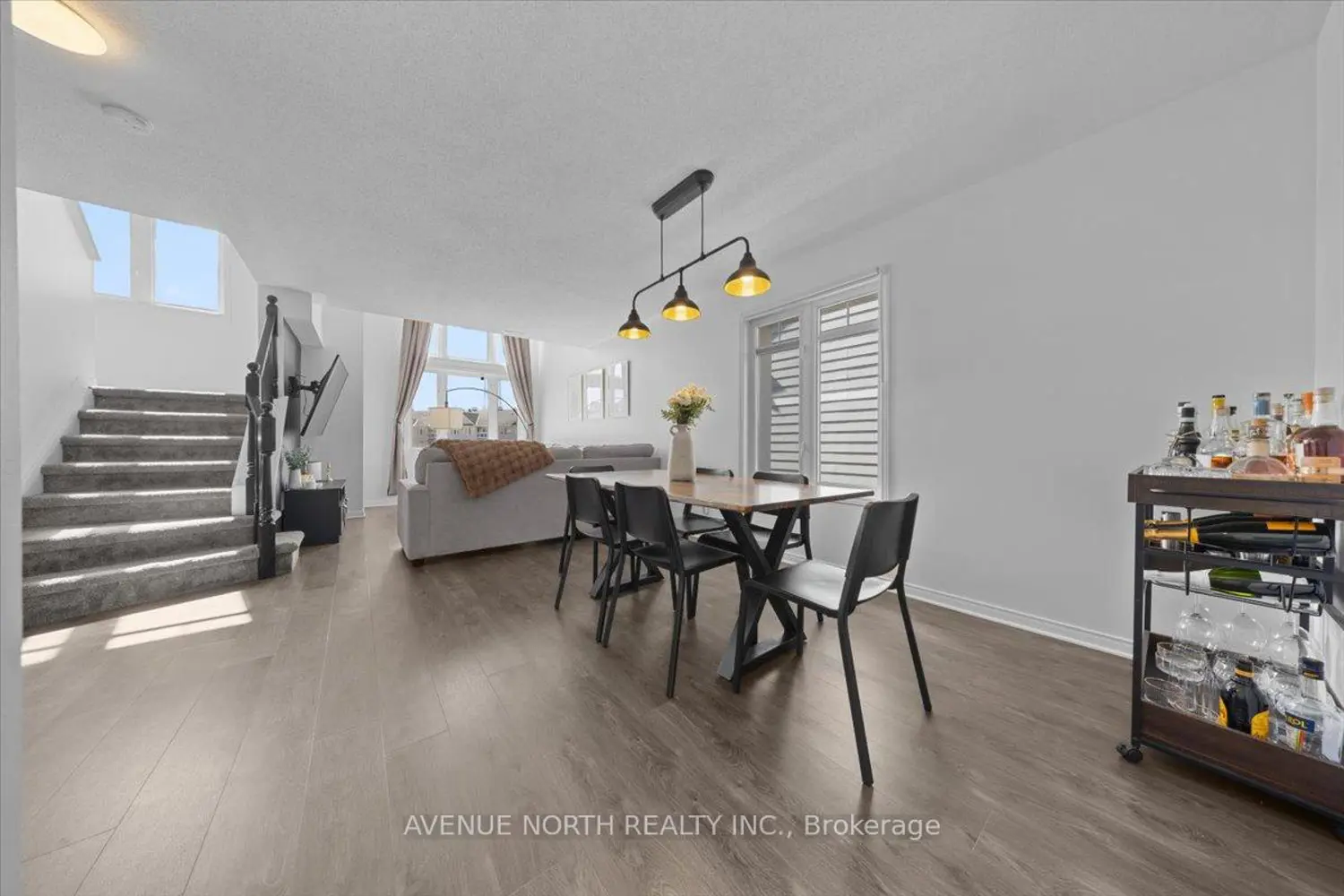 220 Tivoli Private 25 photo 3
