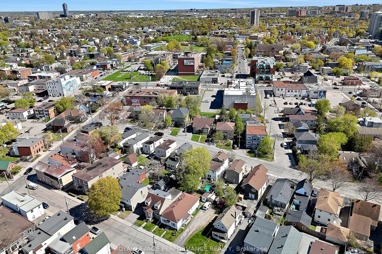 Additional image 18 of 228 Carillon Street