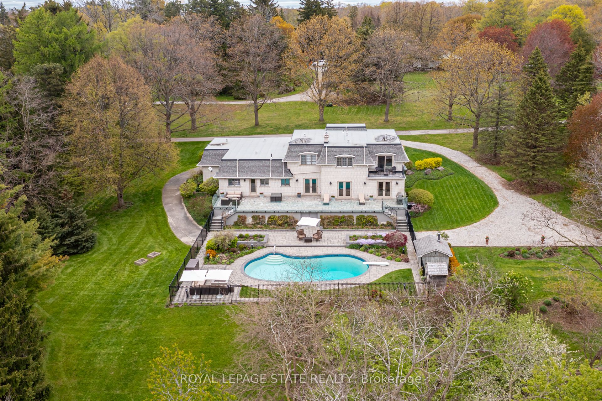 342 Mountain Brow Road, Hamilton, ON, L7P 5A3