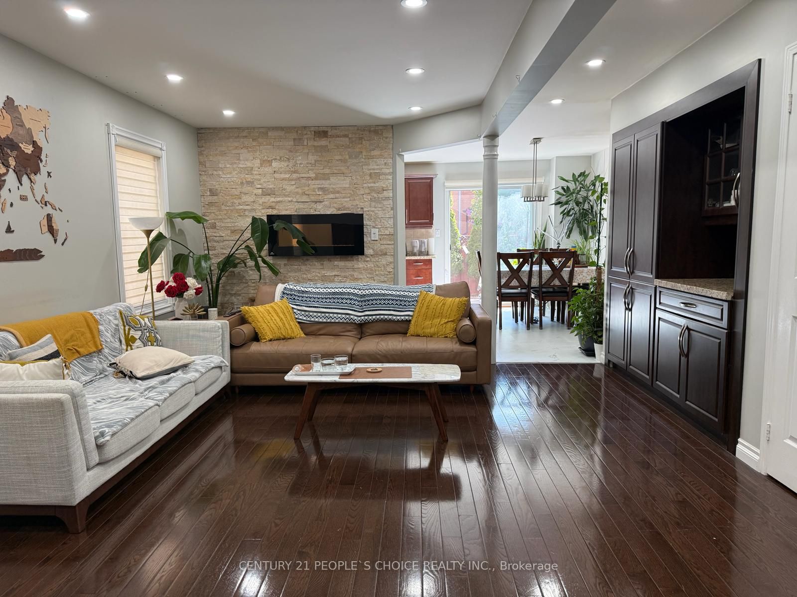 Additional image 2 of 6682 Bansbridge Crescent, Mississauga, ON, L5N 6T5