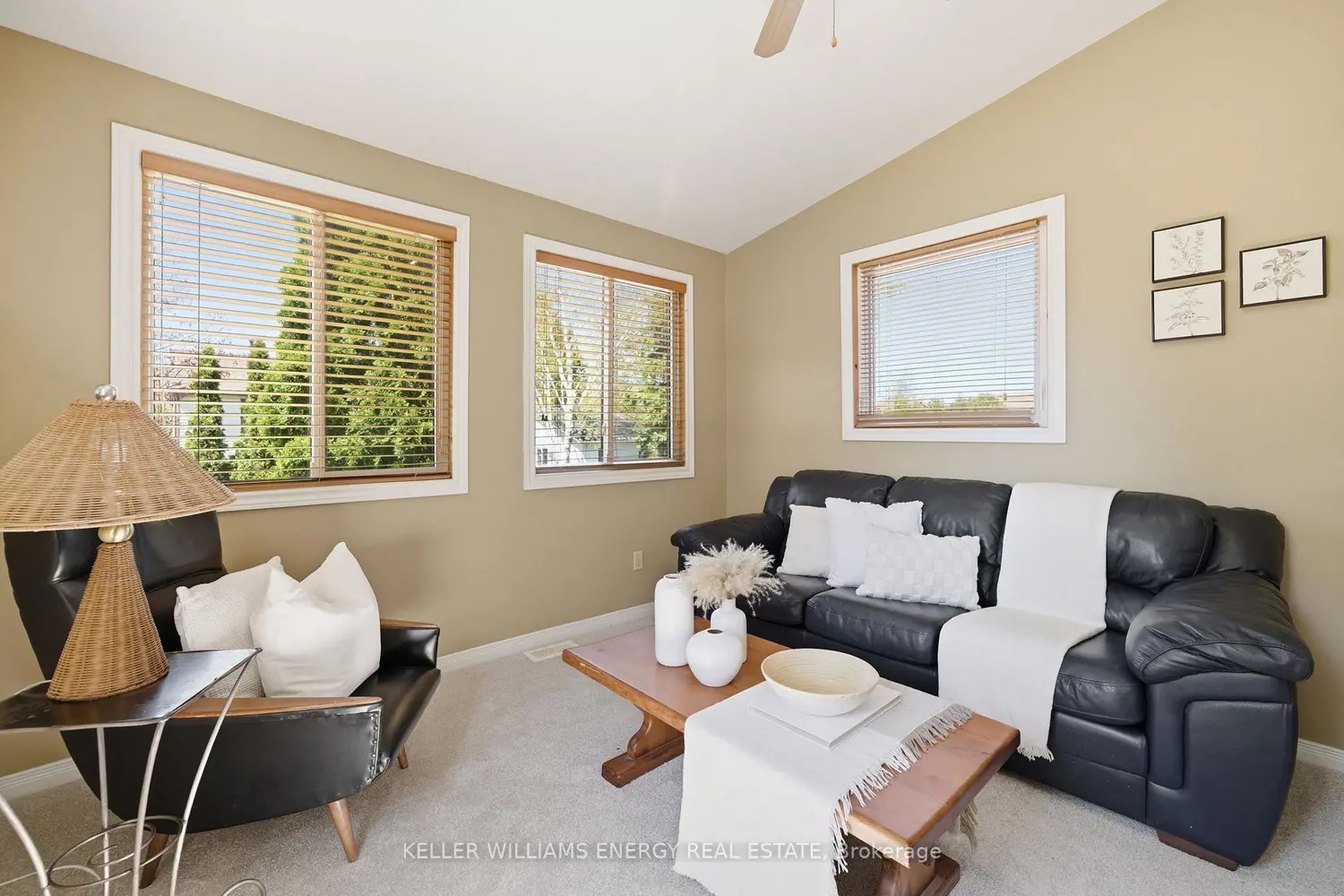 Additional image 8 of 132 Castlebar Crescent