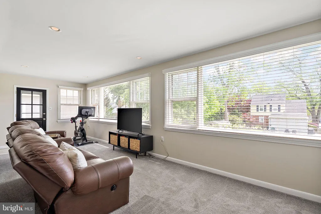 Additional image 9 of 308 Delaware Ave, Wilmington, DE 19803