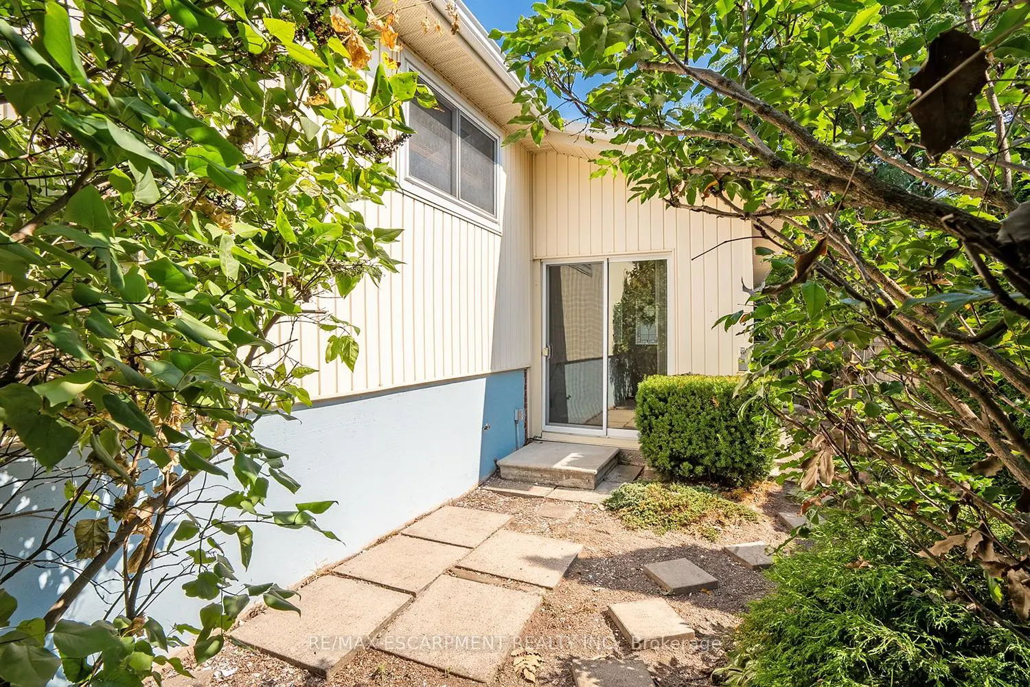 Additional image 16 of 652 Ardleigh Crescent