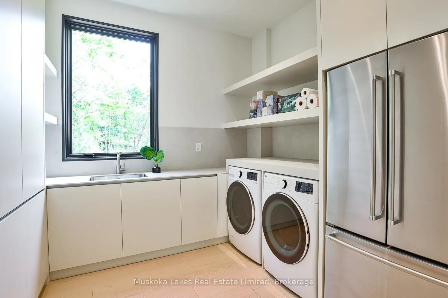 Additional image 15 of 1074 Woodington Road Unit 1